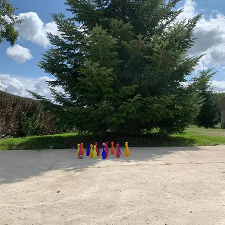 Domaine Des Deux Sapins Hébergement de vacances *